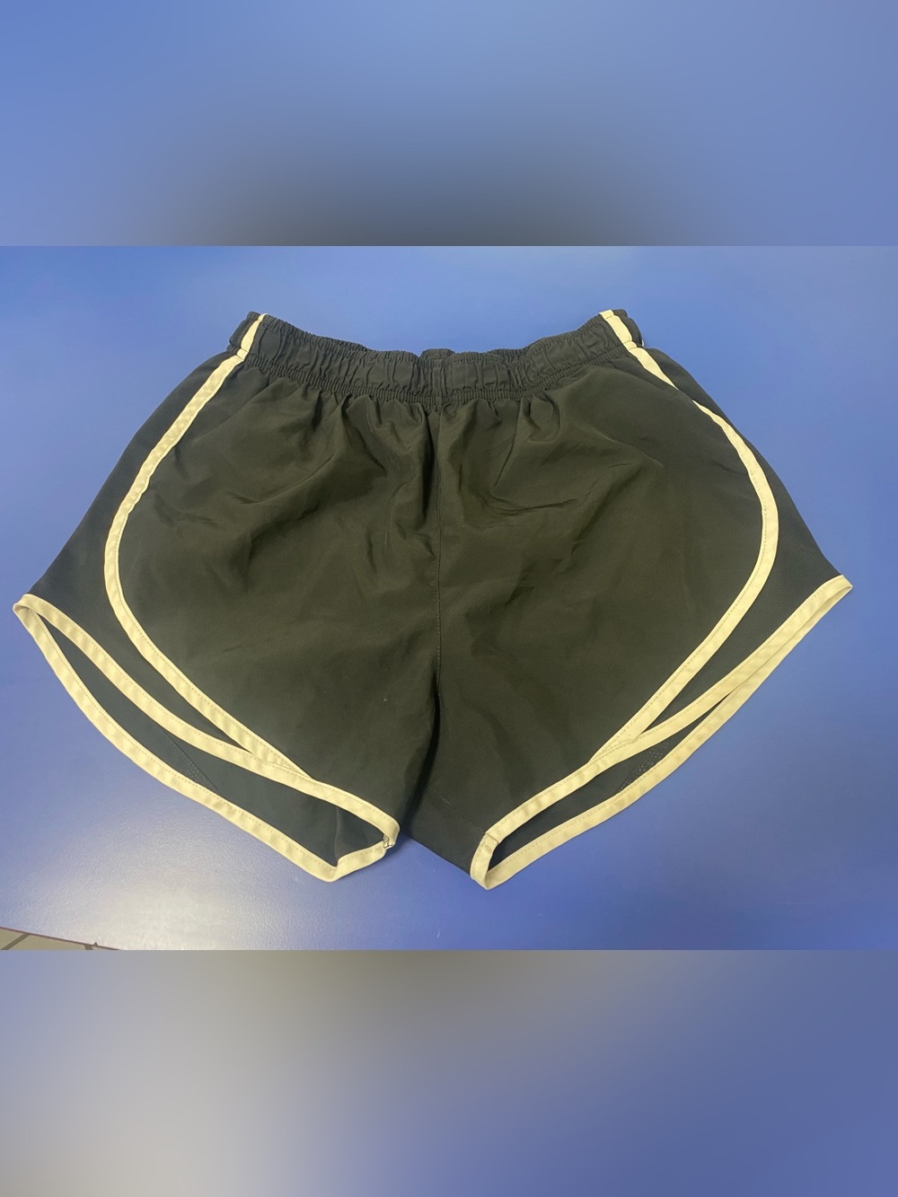 Nike Women’s Black Athletic Shorts white Trim dri-fit medium panty liner pocket